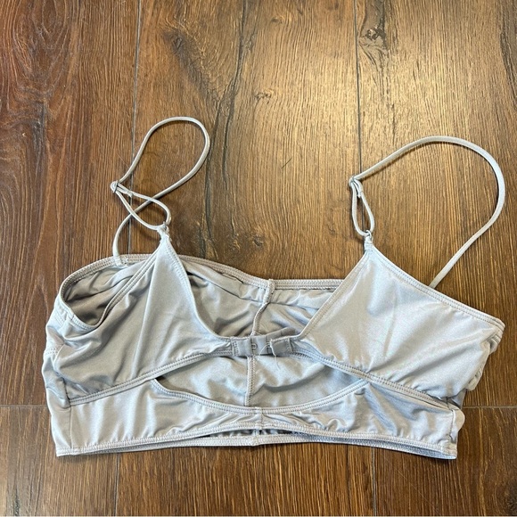 Out from under urban outfitters gray bralette SZ MED - Picture 2 of 3